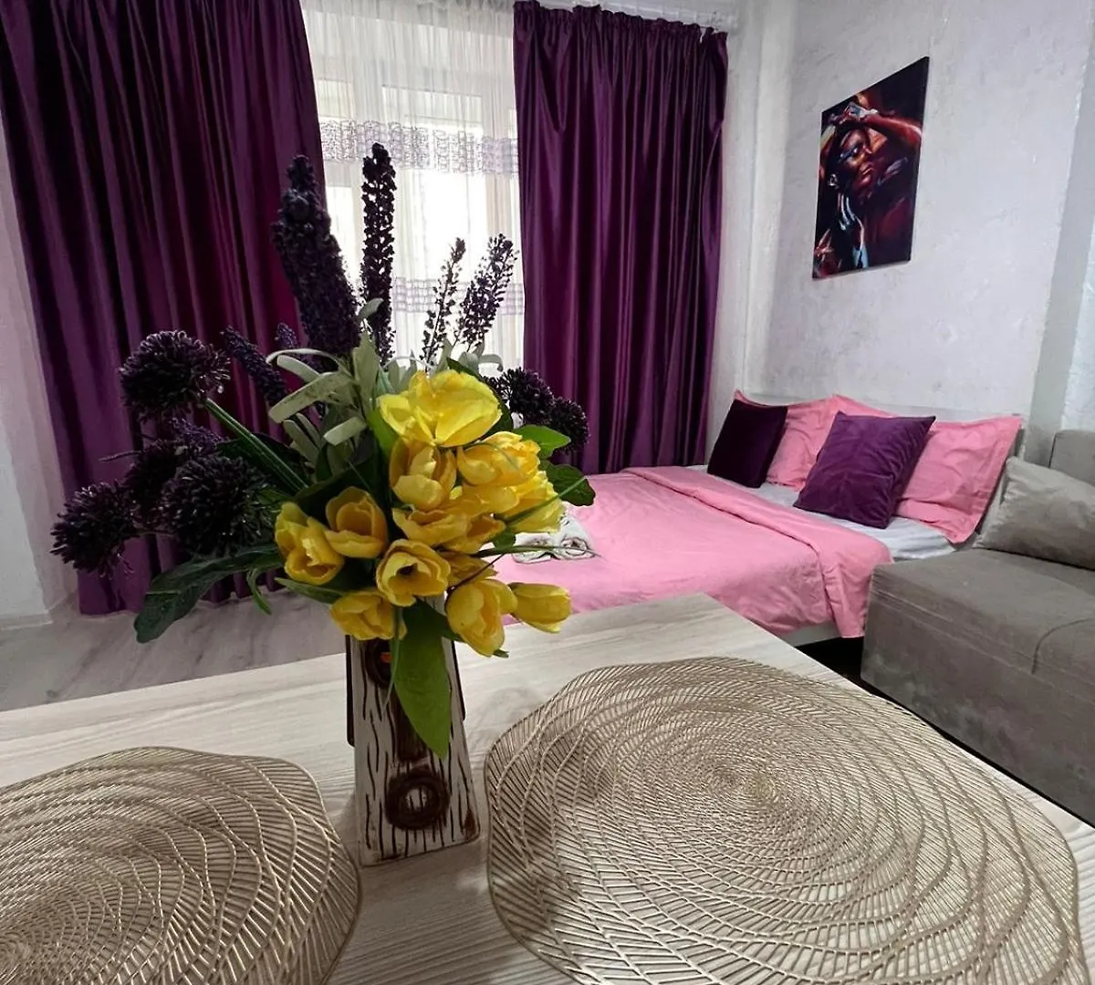 Apartment 1 Комнатная Студия, Около Трц Мега Almaty